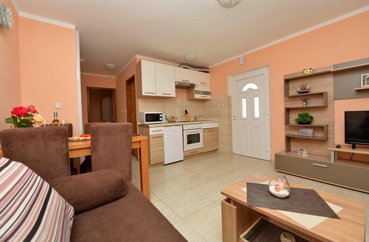Apartment Kokic Pridraga Exterior photo