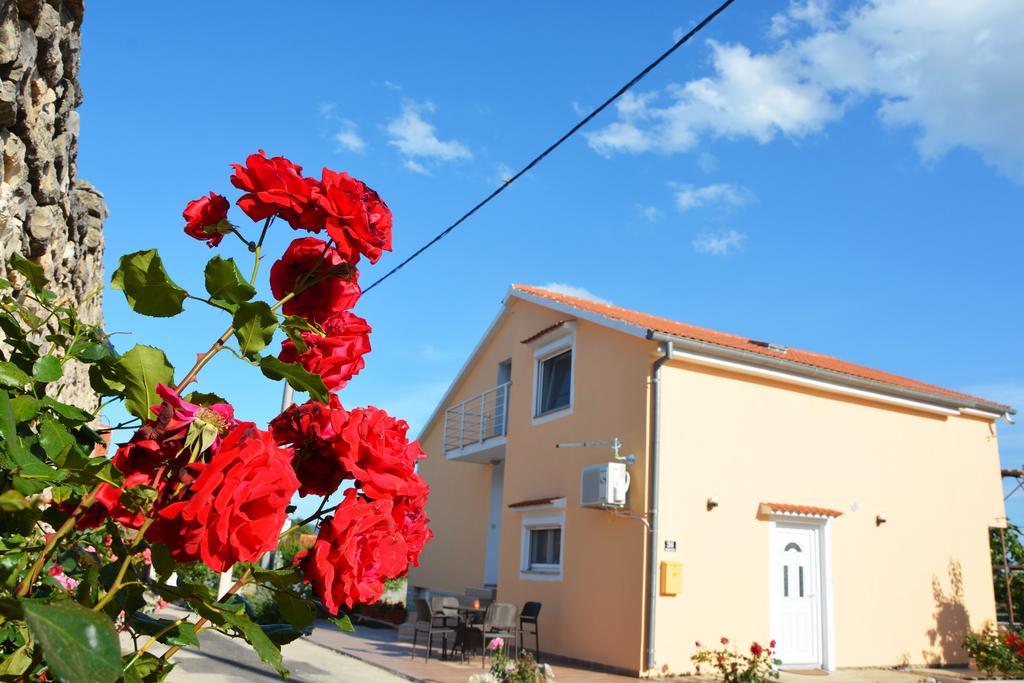 Apartment Kokic Pridraga Exterior photo